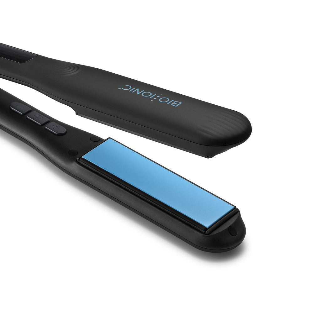 Moisturizing Flat Iron with Digital Temperature Control